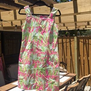 Lilly Pulitzer classic shift dress